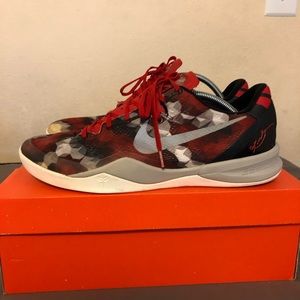 Kobe 8: BOA